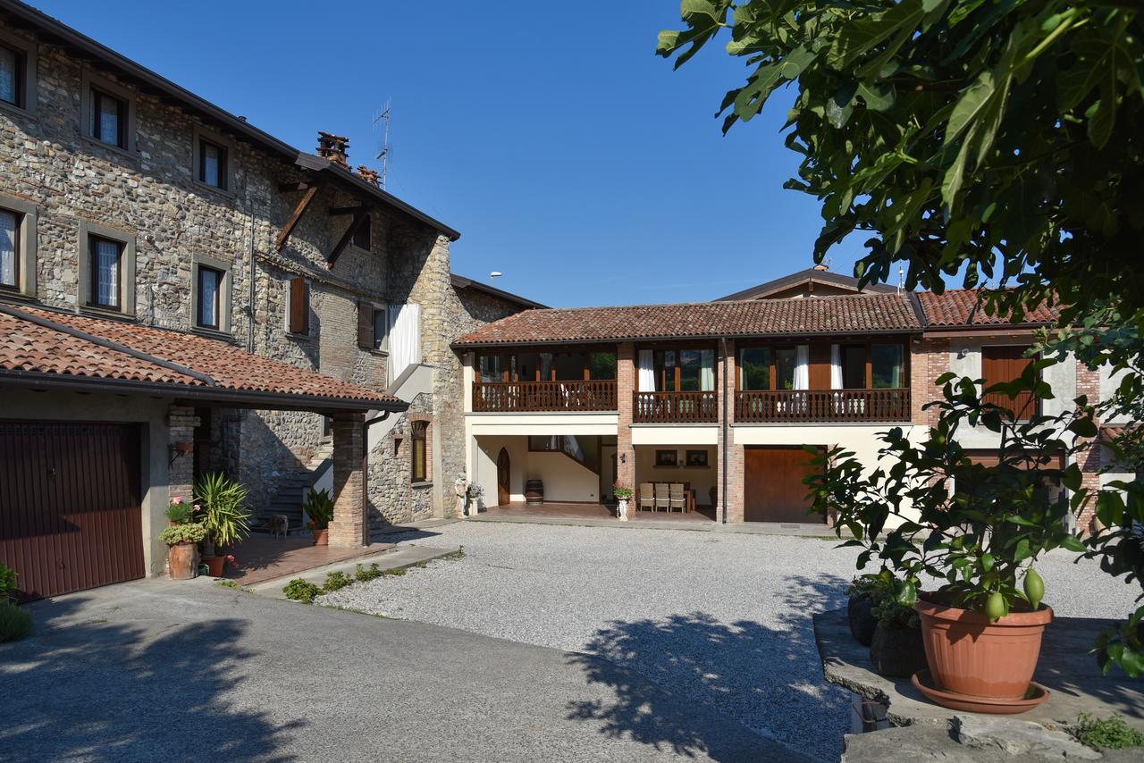 La Terrazza Sulle Vigne B&B Corte Franca Extérieur photo